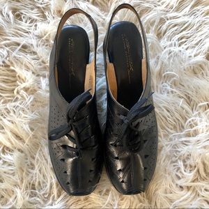 Re-Mix Classic Vintage Footwear: Greta in Black 11